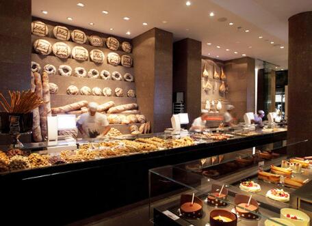 �ό�������b����ƽ�����죬Ч���Ƿ�-�NԴ�b��Ҷ���