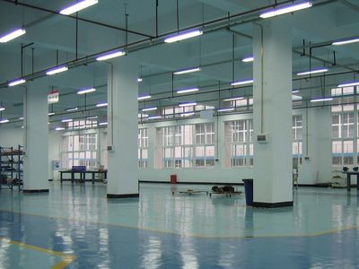 �ό��S���b���OӋ