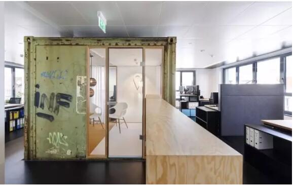  �ό��k�����b���OӋ