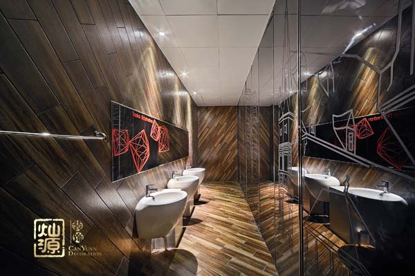 �ό����֘��b��