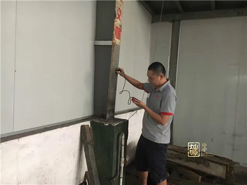 �ό����S�b���OӋ