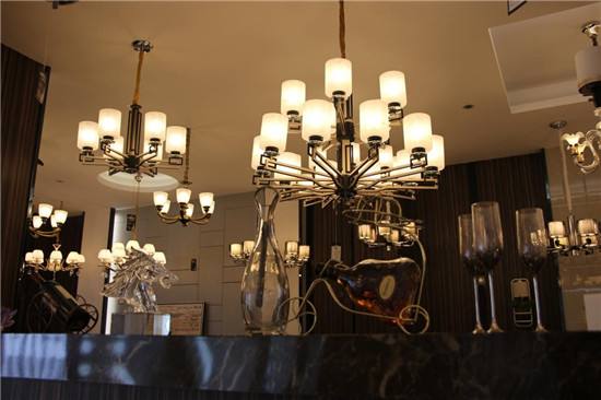 �ό����bС����